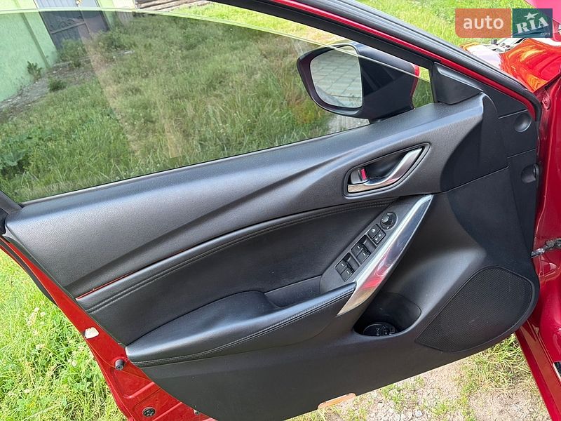 Седан Mazda 6 2014 в Києві