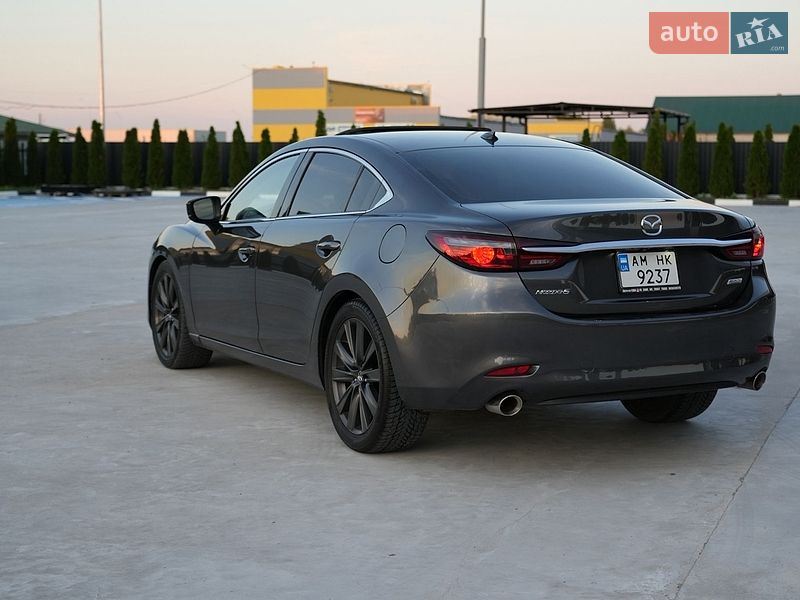 Седан Mazda 6 2018 в Звягеле