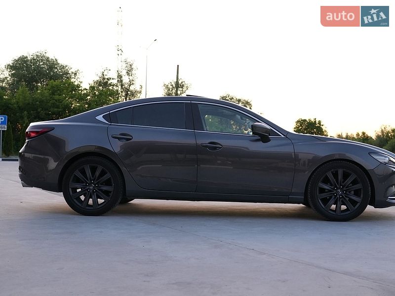 Седан Mazda 6 2018 в Звягеле