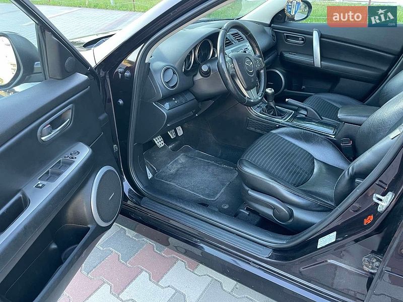 Лифтбек Mazda 6 2008 в Теофиполе