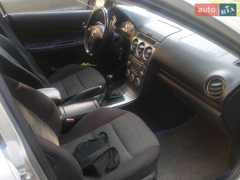 Лифтбек Mazda 6 2004 в Киеве