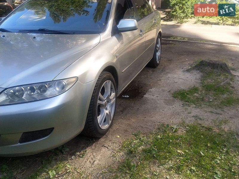 Лифтбек Mazda 6 2004 в Киеве