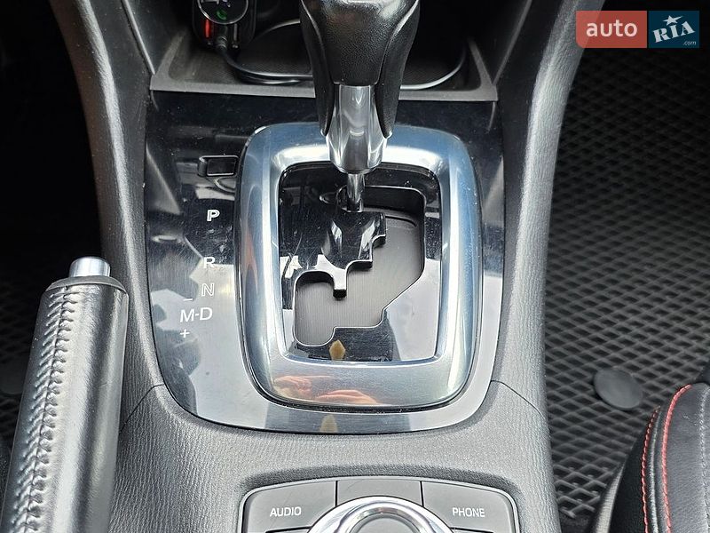 Универсал Mazda 6 2014 в Нововолынске