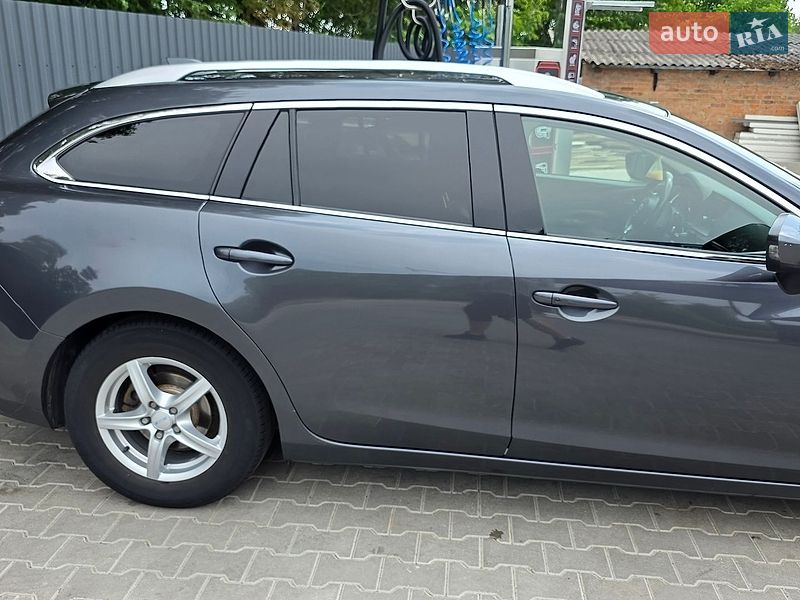Универсал Mazda 6 2014 в Нововолынске