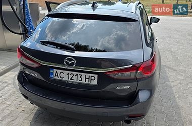 Универсал Mazda 6 2014 в Нововолынске