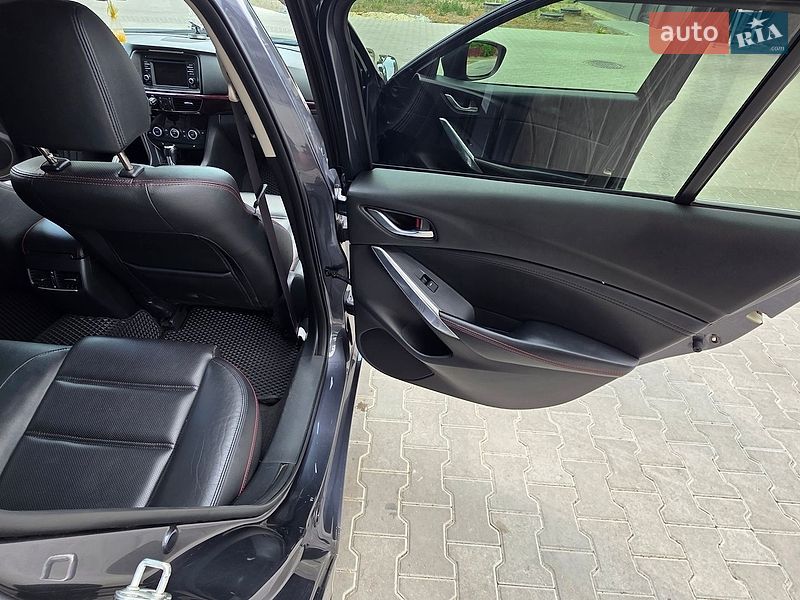 Универсал Mazda 6 2014 в Нововолынске