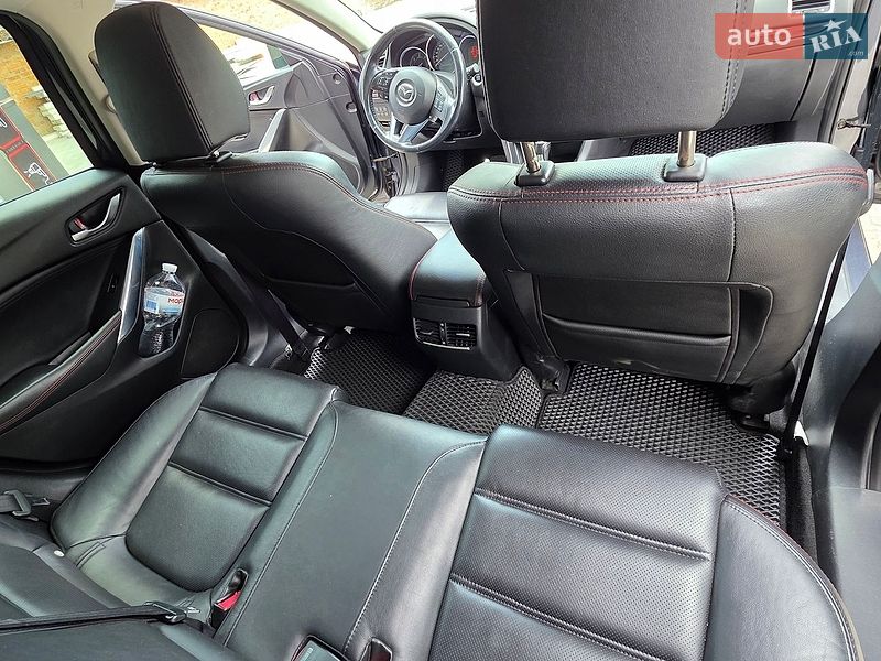 Универсал Mazda 6 2014 в Нововолынске