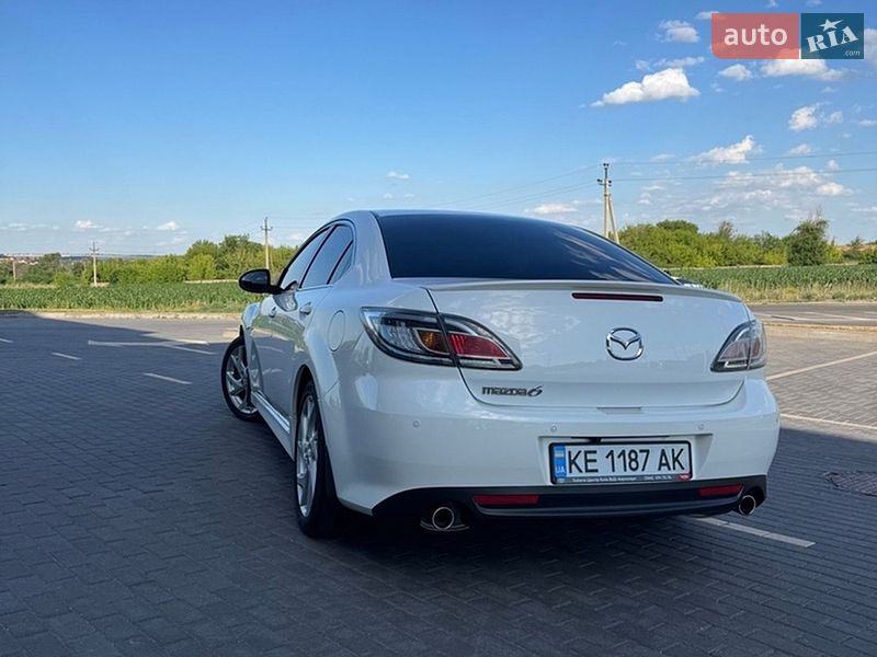 Седан Mazda 6 2011 в Днепре