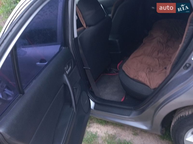 Лифтбек Mazda 6 2006 в Могилев-Подольске