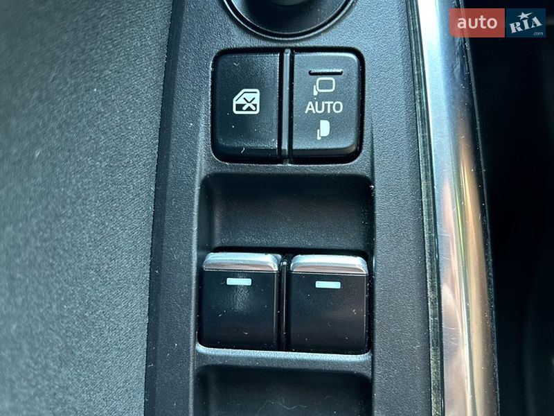 Седан Mazda 6 2017 в Киеве фото 28 Седан Mazda 6 2017 в Киеве