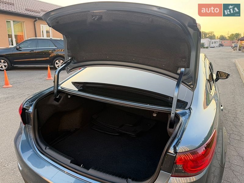 Седан Mazda 6 2015 в Дніпрі