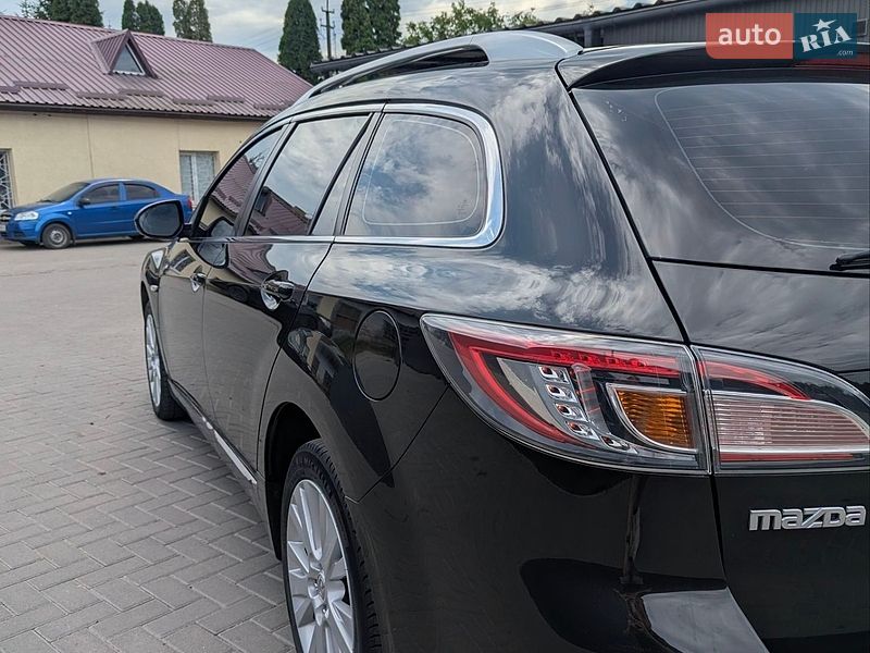 Универсал Mazda 6 2008 в Остроге