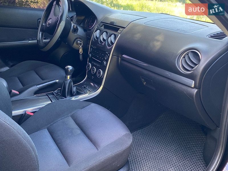 Седан Mazda 6 2007 в Кобеляках
