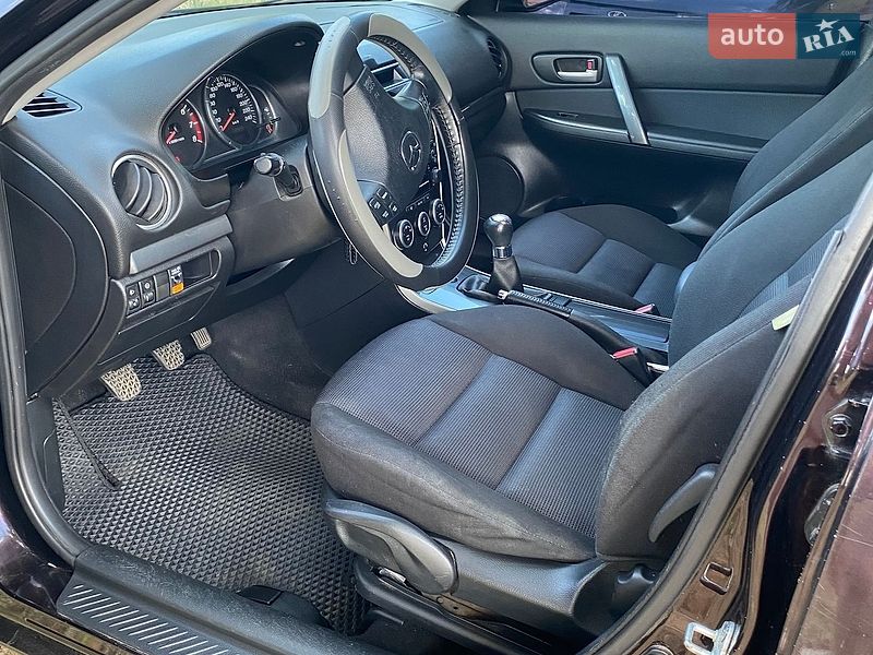 Седан Mazda 6 2007 в Кобеляках