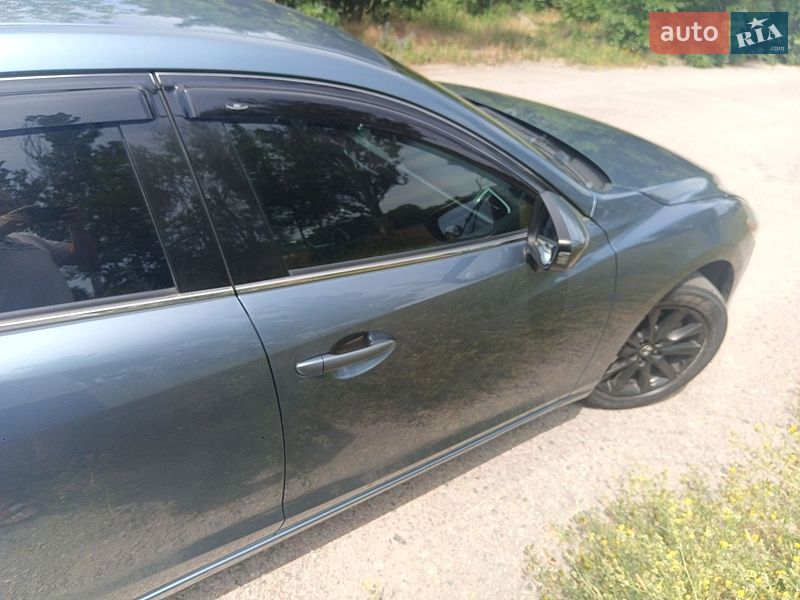 Седан Mazda 6 2015 в Запорожье