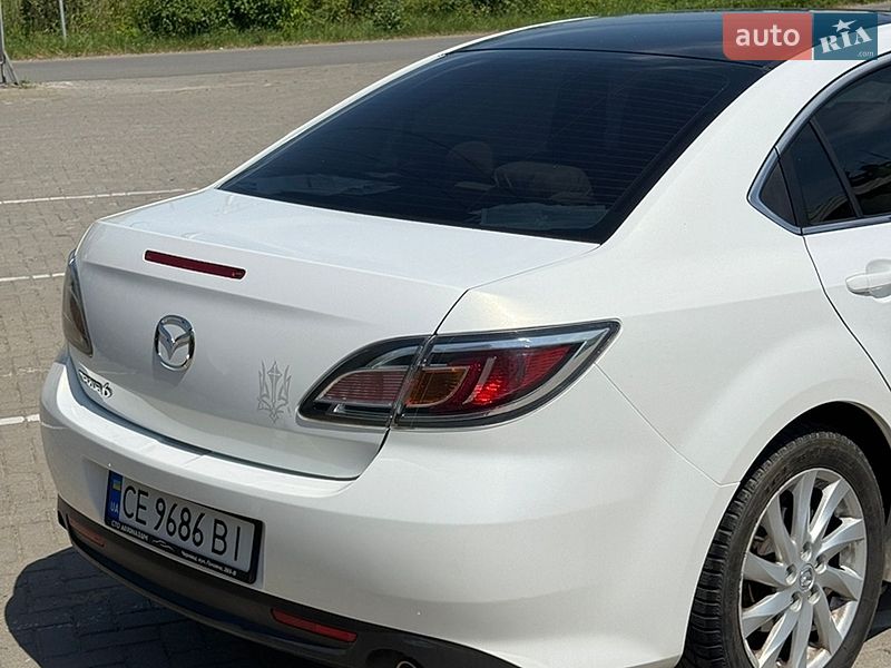 Седан Mazda 6 2010 в Черновцах