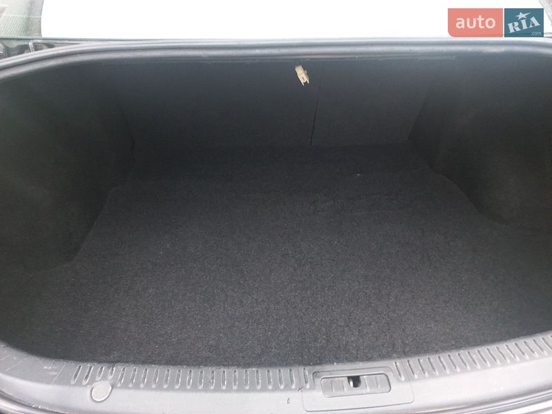 Седан Mazda 6 2008 в Борщеве