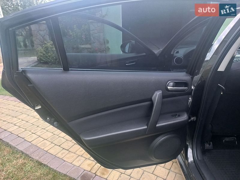 Седан Mazda 6 2008 в Борщеве
