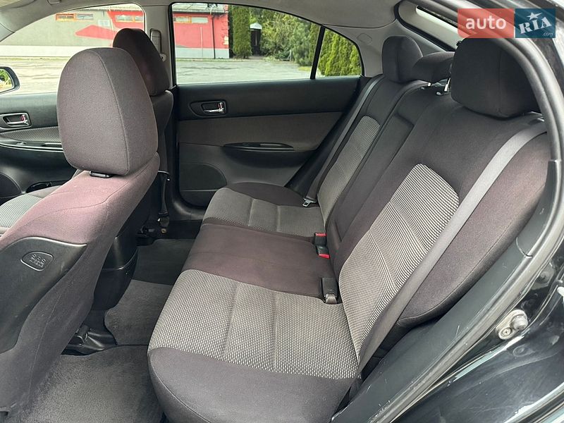 Ліфтбек Mazda 6 2003 в Львові