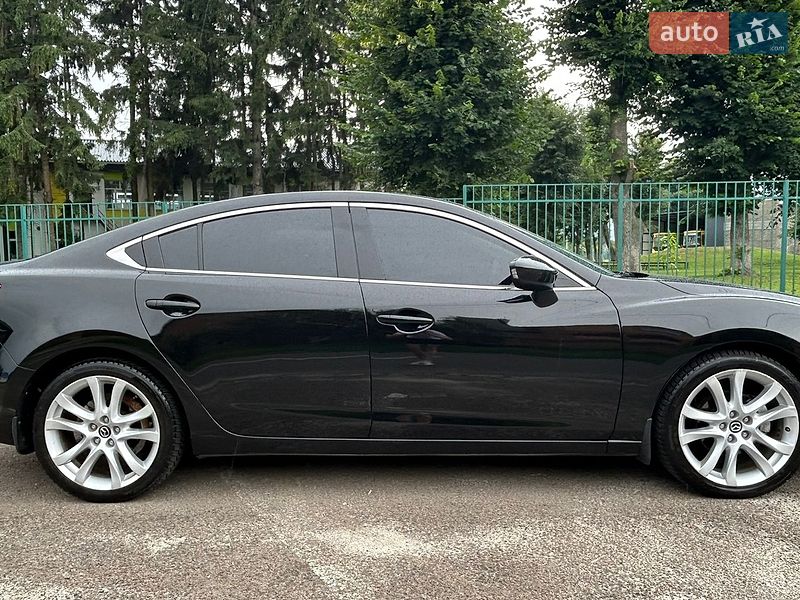 Седан Mazda 6 2013 в Борисполі