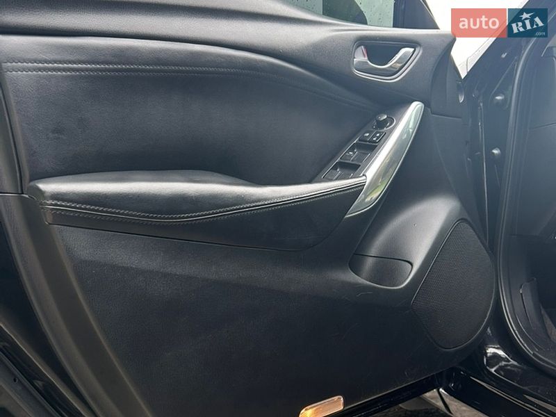 Седан Mazda 6 2013 в Борисполі