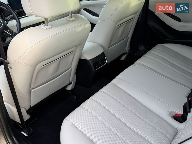 Седан Mazda 6 2019 в Львове