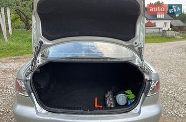 Седан Mazda 6 2002 в Надвірній