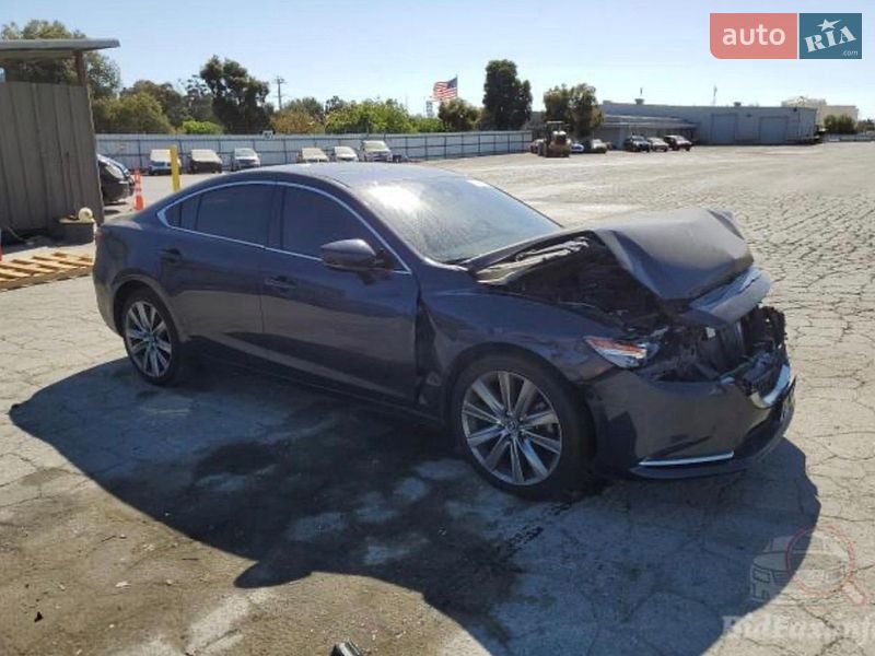 Седан Mazda 6 2019 в Киеве