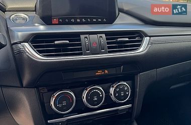 Седан Mazda 6 2016 в Житомирі
