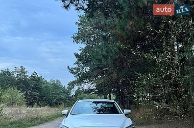 Седан Mazda 6 2014 в Запоріжжі