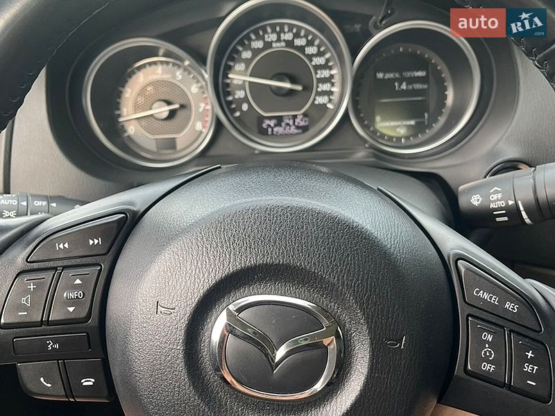 Седан Mazda 6 2014 в Запоріжжі