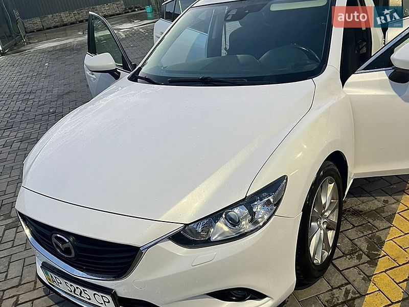 Седан Mazda 6 2014 в Запоріжжі