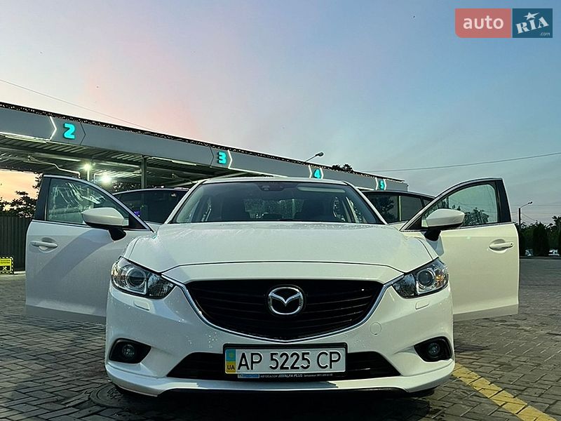 Седан Mazda 6 2014 в Запоріжжі