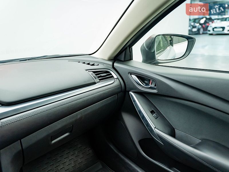 Седан Mazda 6 2016 в Києві