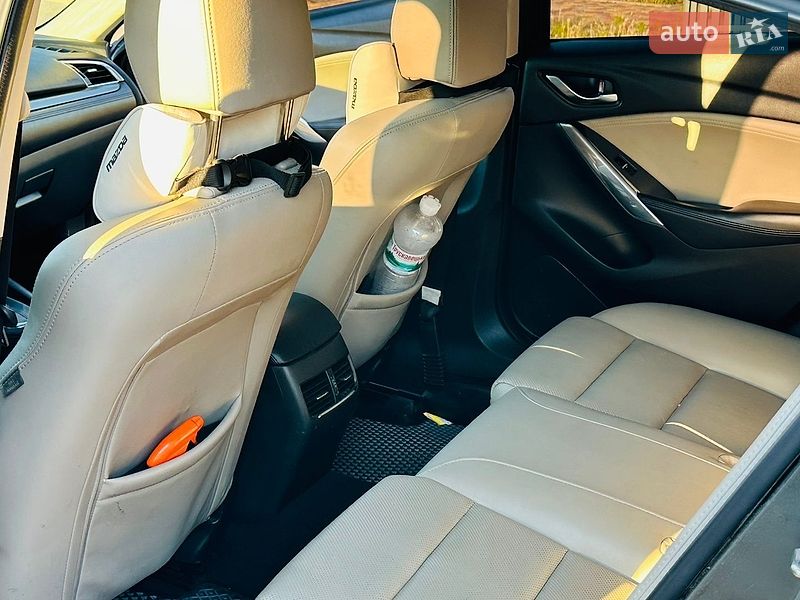 Седан Mazda 6 2016 в Запоріжжі