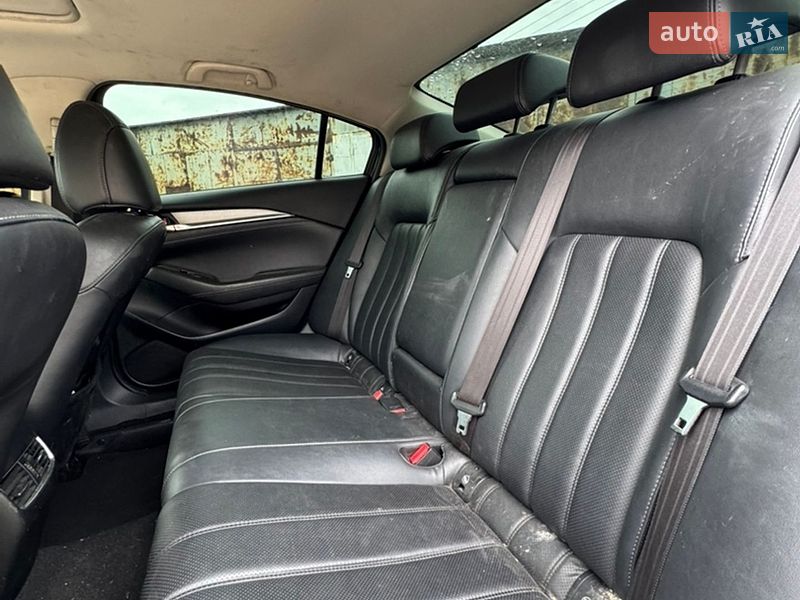 Седан Mazda 6 2019 в Львові