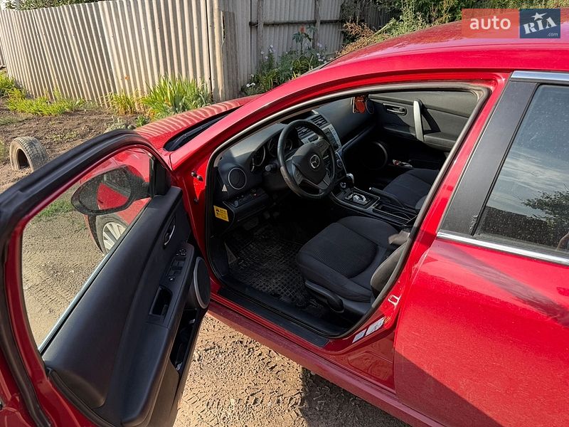 Седан Mazda 6 2008 в Барвенкове