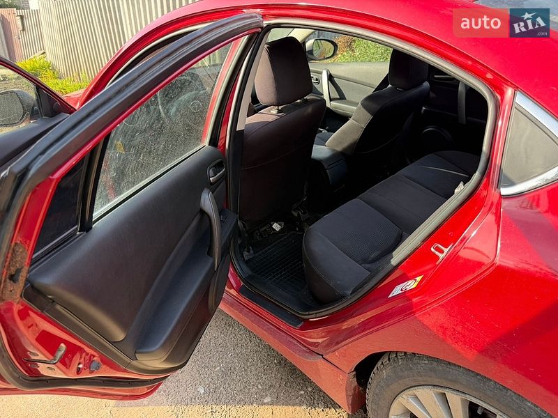 Седан Mazda 6 2008 в Барвенкове