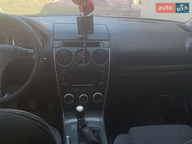 Універсал Mazda 6 2005 в Чернівцях