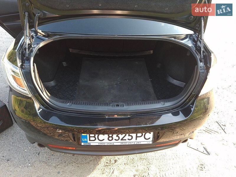 Седан Mazda 6 2010 в Львове