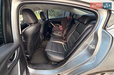 Седан Mazda 6 2014 в Сарнах
