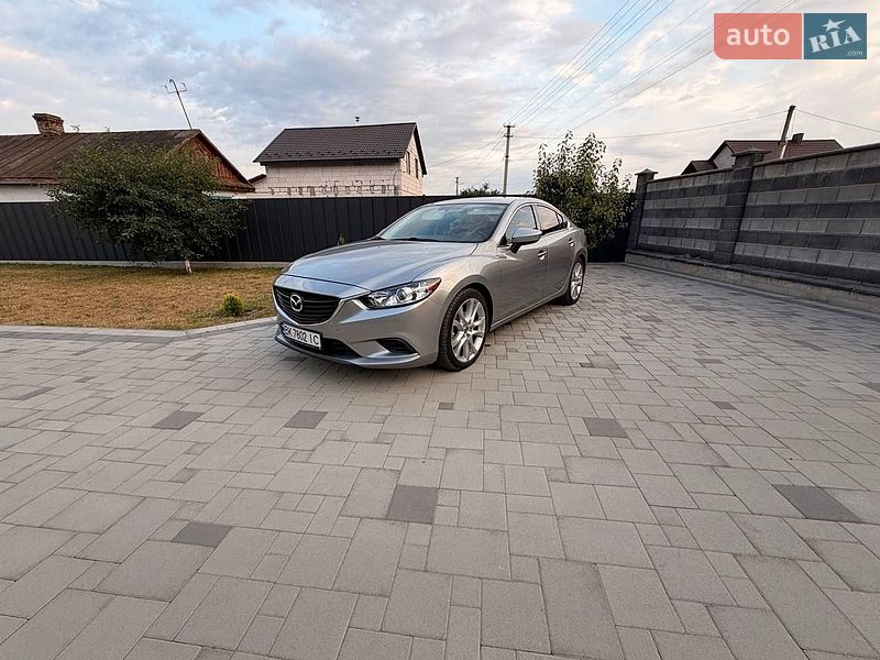Седан Mazda 6 2014 в Сарнах