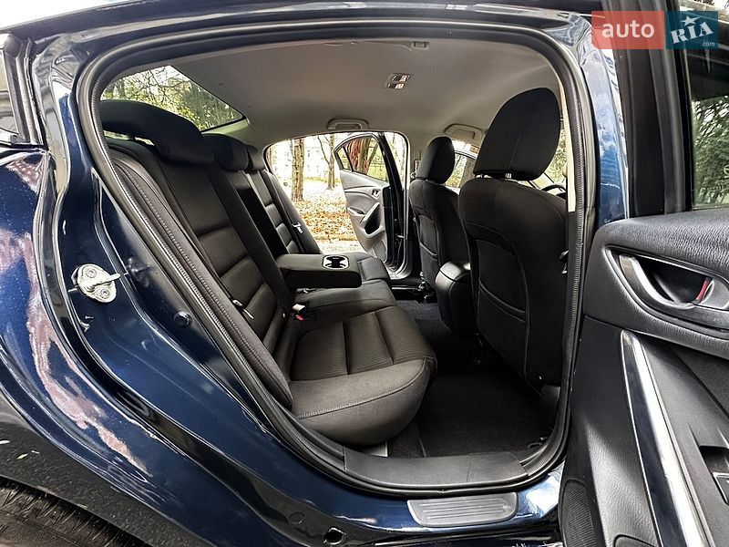 Седан Mazda 6 2017 в Киеве