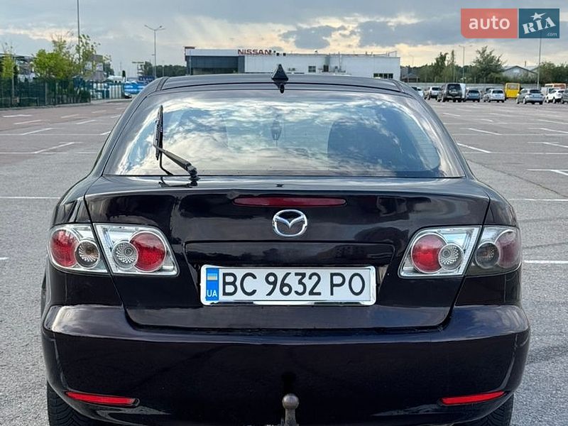 Седан Mazda 6 2004 в Львові