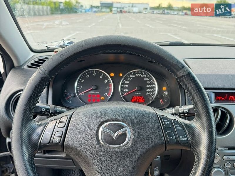 Седан Mazda 6 2004 в Львові