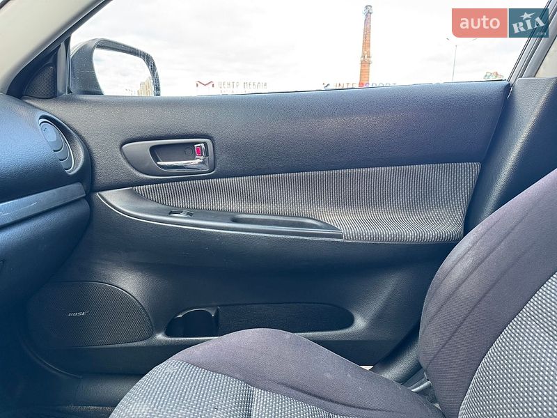 Седан Mazda 6 2004 в Львові