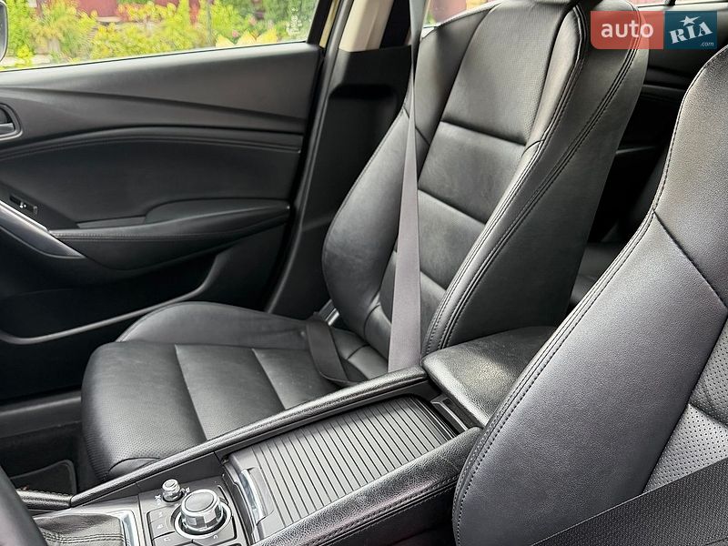 Седан Mazda 6 2017 в Виннице