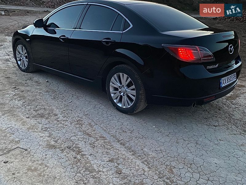Седан Mazda 6 2007 в Валках