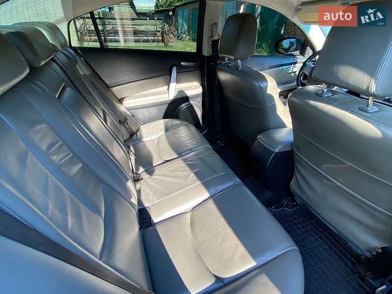 Седан Mazda 6 2007 в Валках