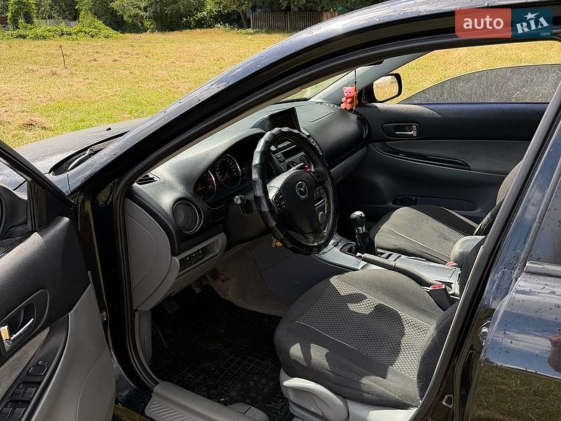 Седан Mazda 6 2003 в Летичіві